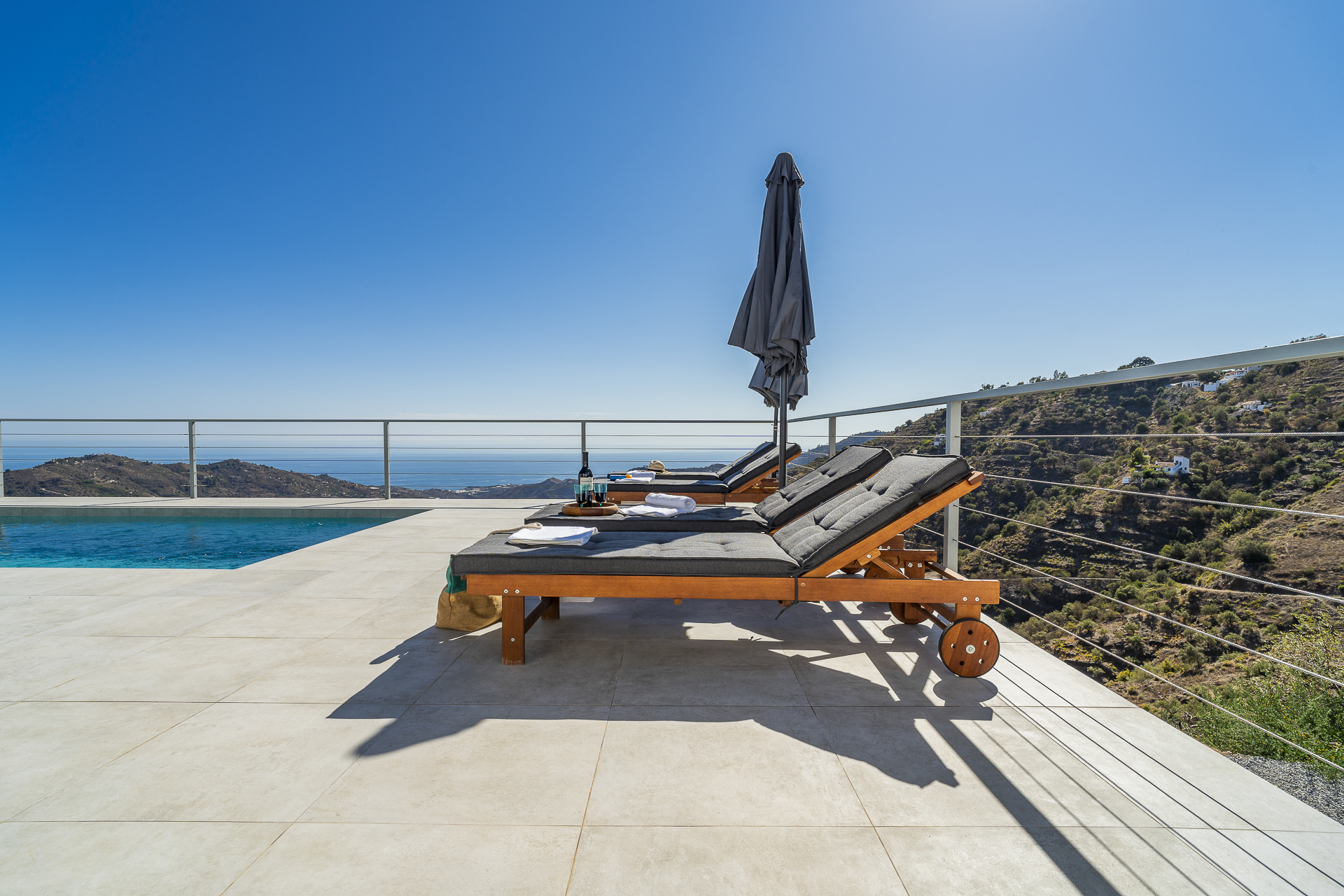 Terrace, pool and sea views